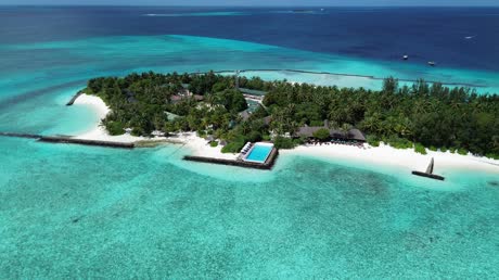 Видео из отеля Summer Island Maldives 4*