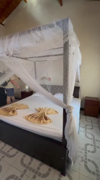 Видео из отеля Thai Lanka Hotel