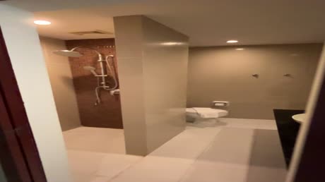 Hotel videos Arinara Beach Resort Phuket 4*