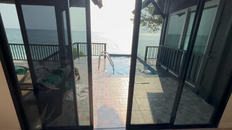 Hotel videos Phi Phi Holiday Resort 4*