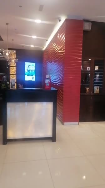 Hotel videos Movenpick Hotel Apartments Al Mamzar Dubai 5*