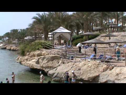 Пляж отеля Grand Rotana Resort & SPA