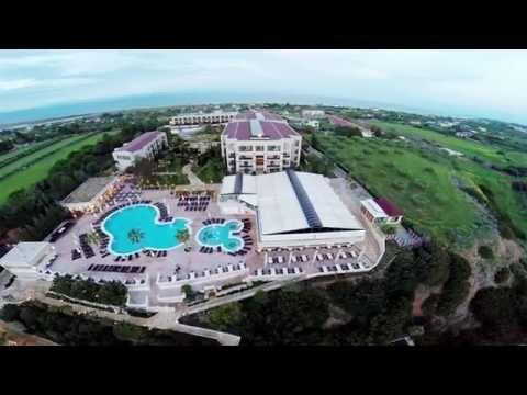 Панорамный вид отеля Pomegranate Wellness Spa Hotel 5*